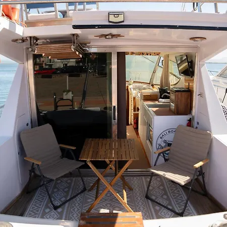 Bali House Boat SantʼAntìoco